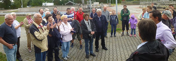 Besucher auf der Klranlage