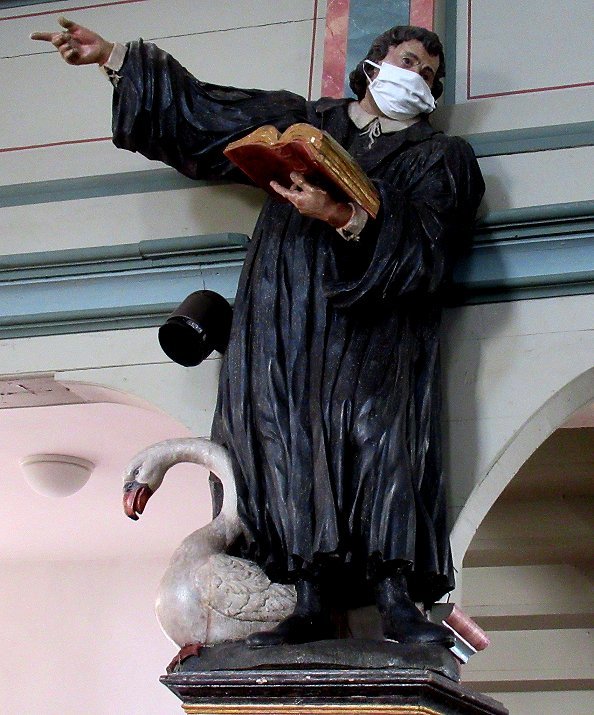 Luther mit Schwan in der Laurentiuskirche, Trebur