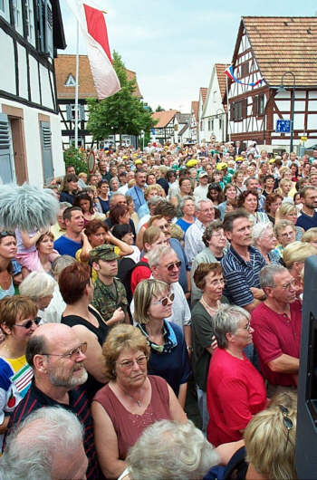 Zuschauer in Massen